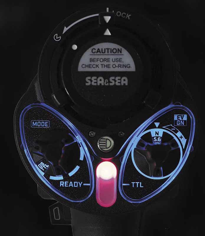 البحر والبحر YS-D3/YS-D3 MKII/ - مراجعة Underwater Flashlight وسعره